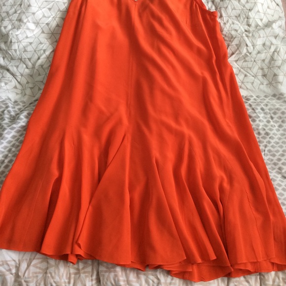 Fiery orange silk dress - Picture 2 of 3